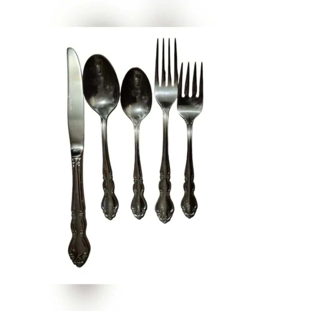 Stainless Steel Royal Gallery Korea Flatware 40 Pcs Plus